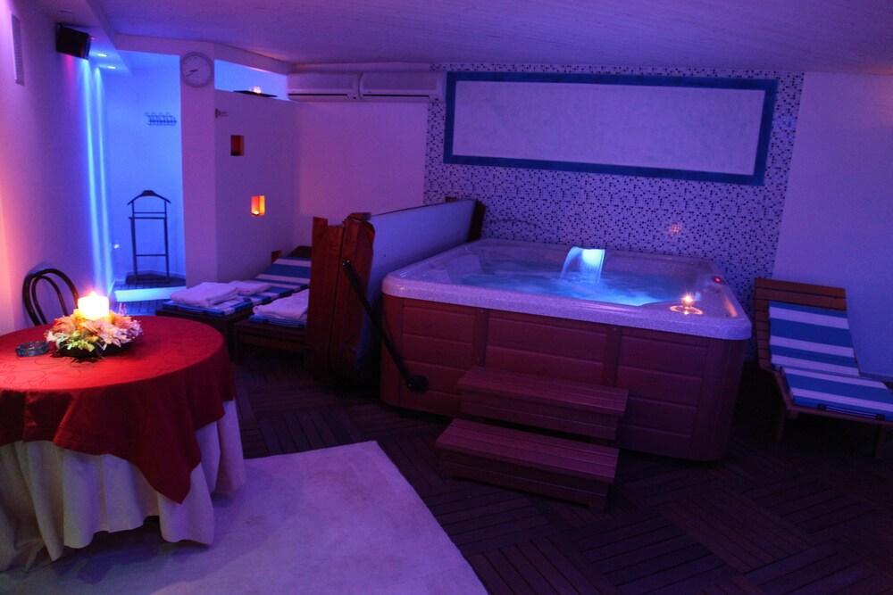 Sirena Boutique Hotel กาบิชเชมาเร ภายนอก รูปภาพ
